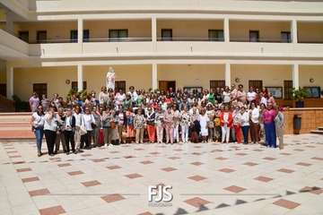 La comunidad salesiana de Telde estrecha lazos fraternales con un encuentro festivo/Francisco Javier Santana.